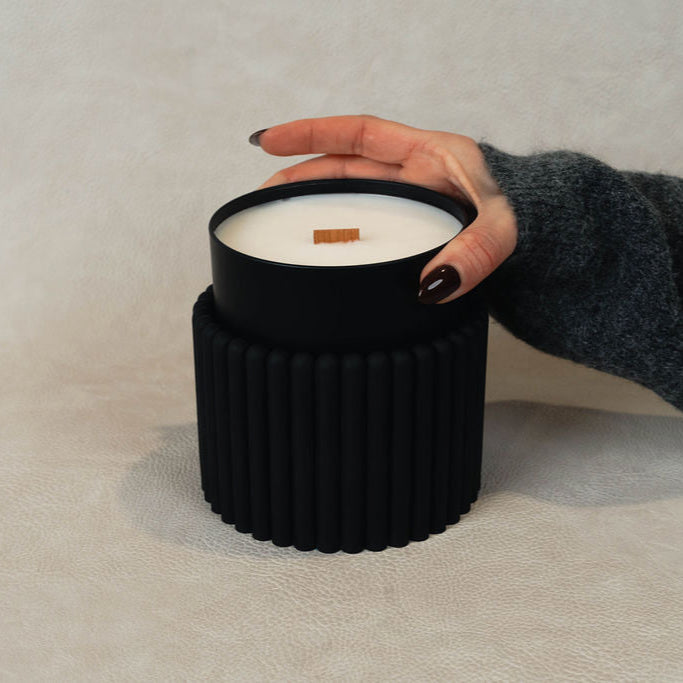 The Vessel - Ribbed Onyx